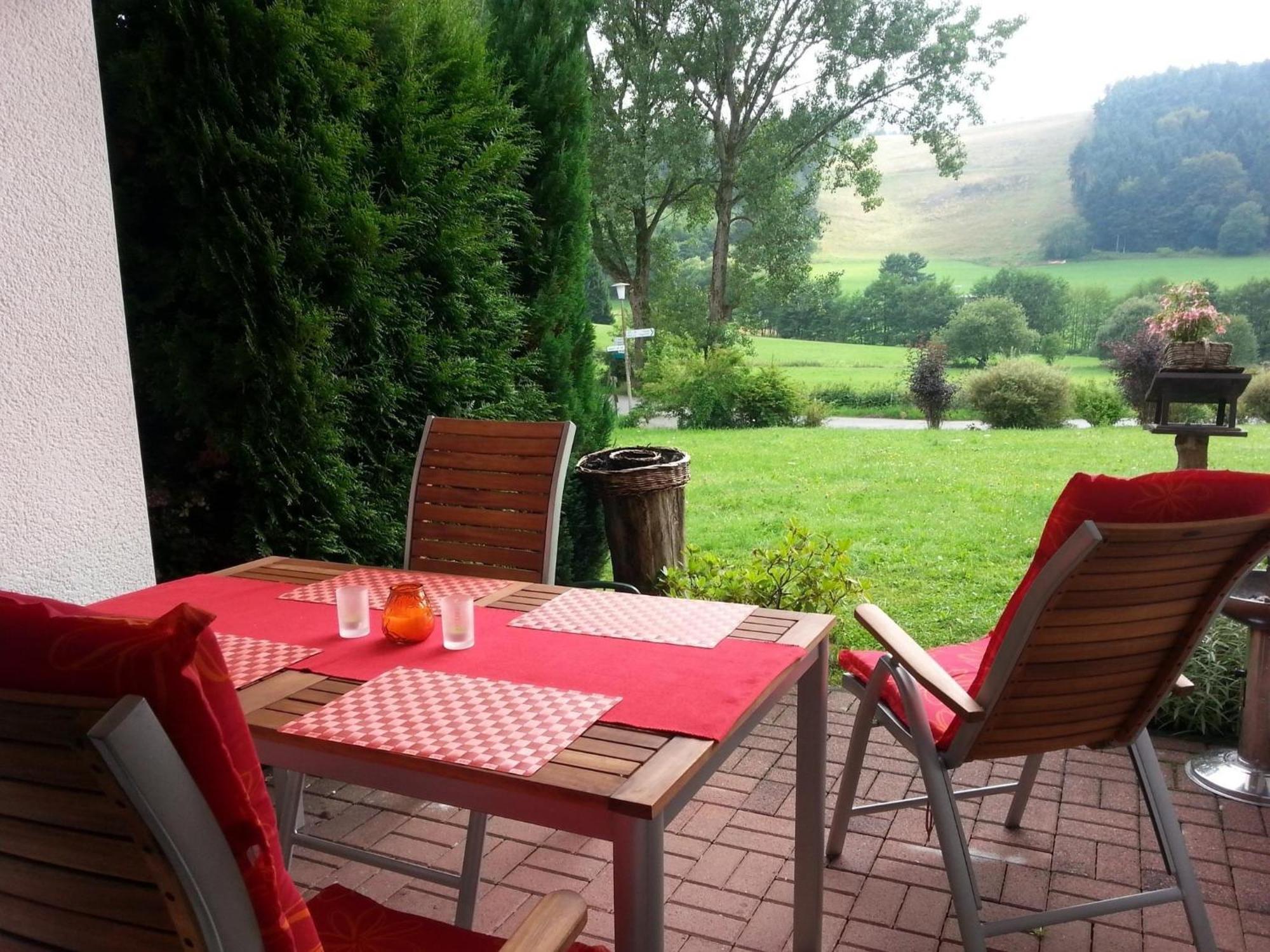Cosy Apartment Over Usseln With Private Terrace فيلنغن المظهر الخارجي الصورة